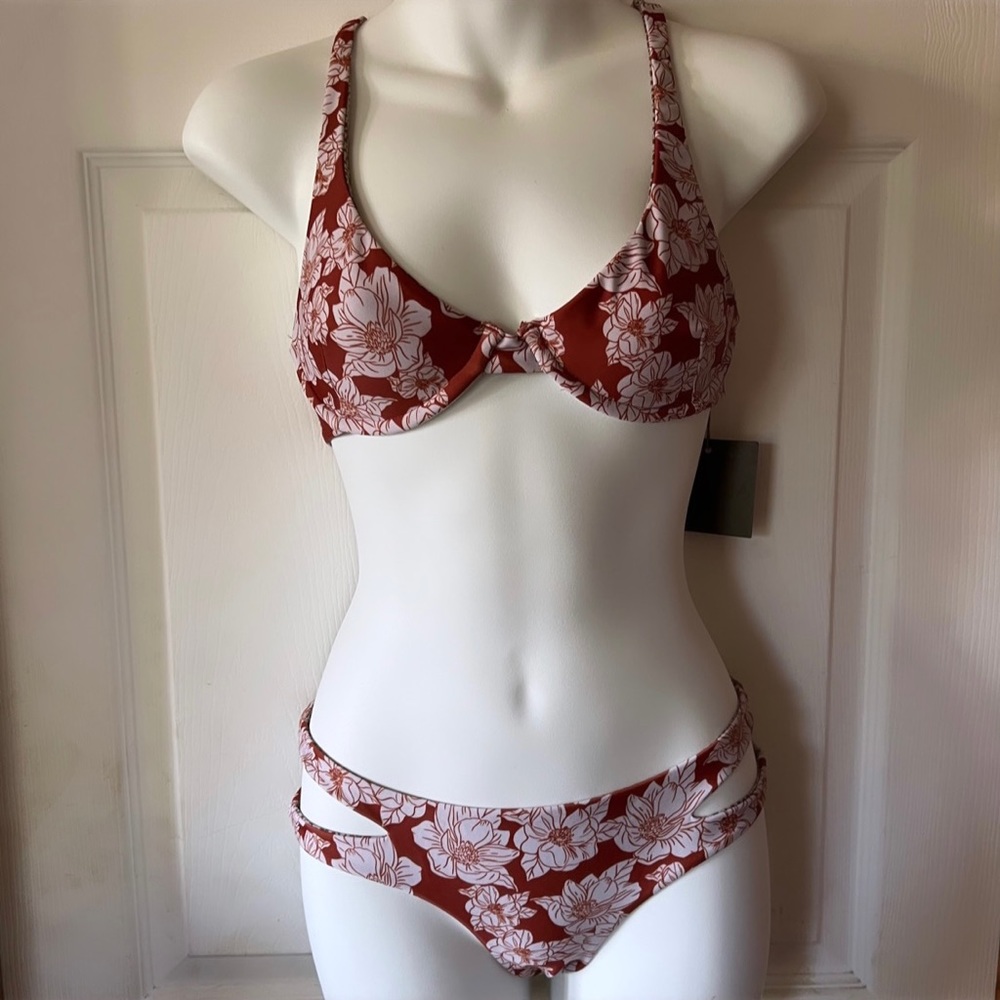 ❌SOLD❌ NWT Acacia Bikini Set
